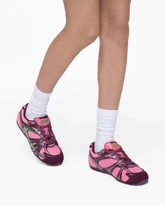 72 Spring Sneaker