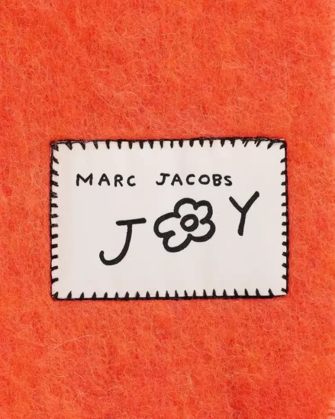 David Shrigley X Marc Jacobs Yılan Desenli Yün Eşarp David Shrigley X Marc Jacobs Yılan Desenli Yün Eşarp
