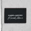 Derrick Adams X Marc Jacobs Zar Yün Eşarp Derrick Adams X Marc Jacobs Zar Yün Eşarp