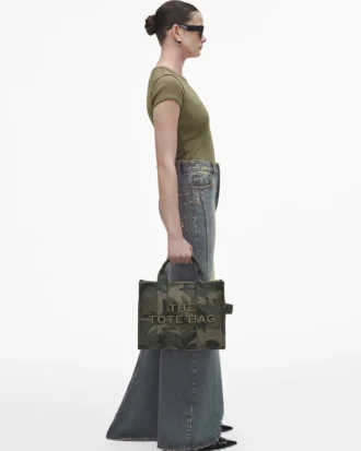 Kamuflaj Jakarlı Orta Boy Tote Bag Kamuflaj Jakarlı Orta Boy Tote Bag