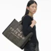 Monogram Jakarlı Büyük Tote Bag Monogram Jakarlı Büyük Tote Bag